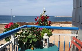 Bari Amare - Home